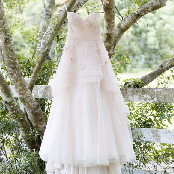 Watters wedding gown - Picture 1 of 8